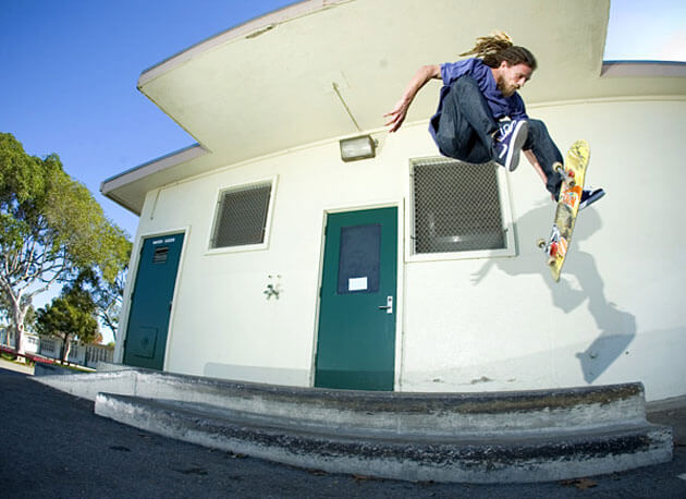 Lewil Marnell 360 flip